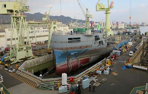 建造中のS-562番船〜旭洋造船株式会社 